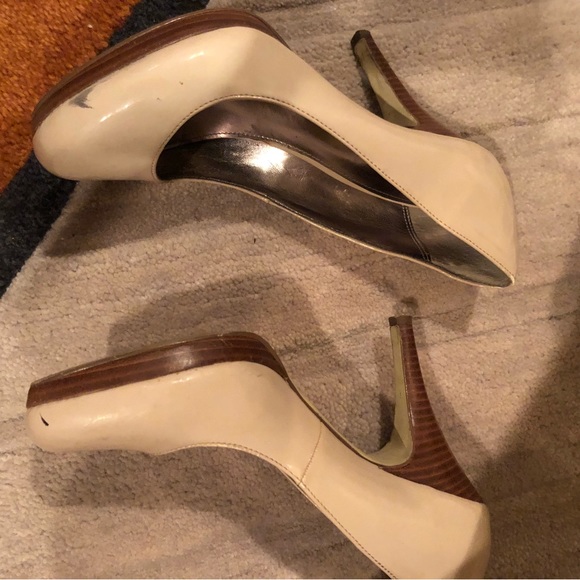 Off white heels 👠 size 7.5 - Picture 3 of 4